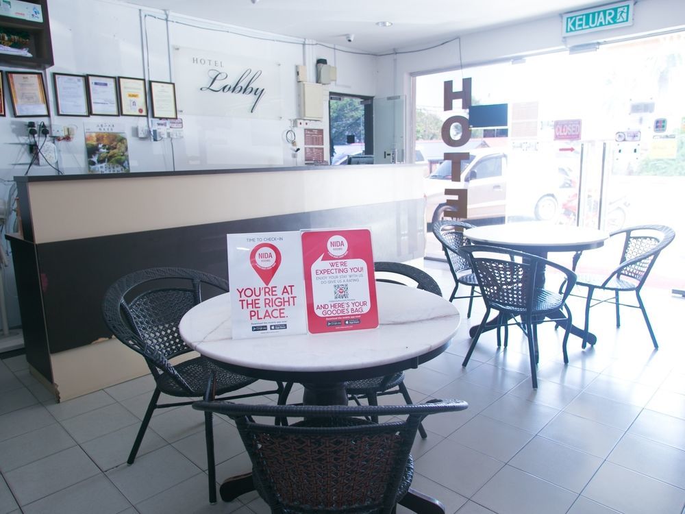 קואלה סלאנגור Oyo 988 Malawati Ria Hotel מראה חיצוני תמונה