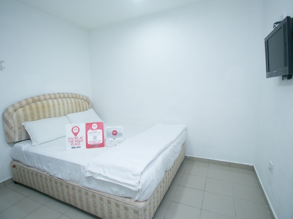 קואלה סלאנגור Oyo 988 Malawati Ria Hotel מראה חיצוני תמונה